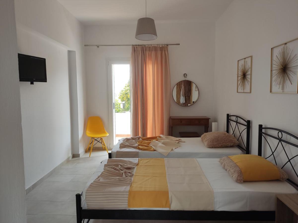 Roza'S Home And Studios Benitses  Buitenkant foto