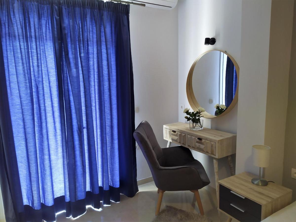 Roza'S Home And Studios Benitses  Buitenkant foto